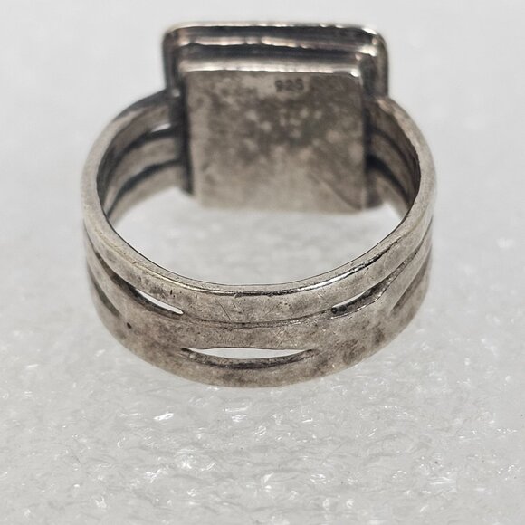 Vintage Sterling Silver Garnet Ring Sz 8.25 Square Wide Cut Out Wavy Band Chunky - Picture 5 of 16